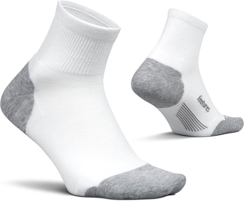 Feetures Elite Max Cushion Quarter Athletic Running Socks